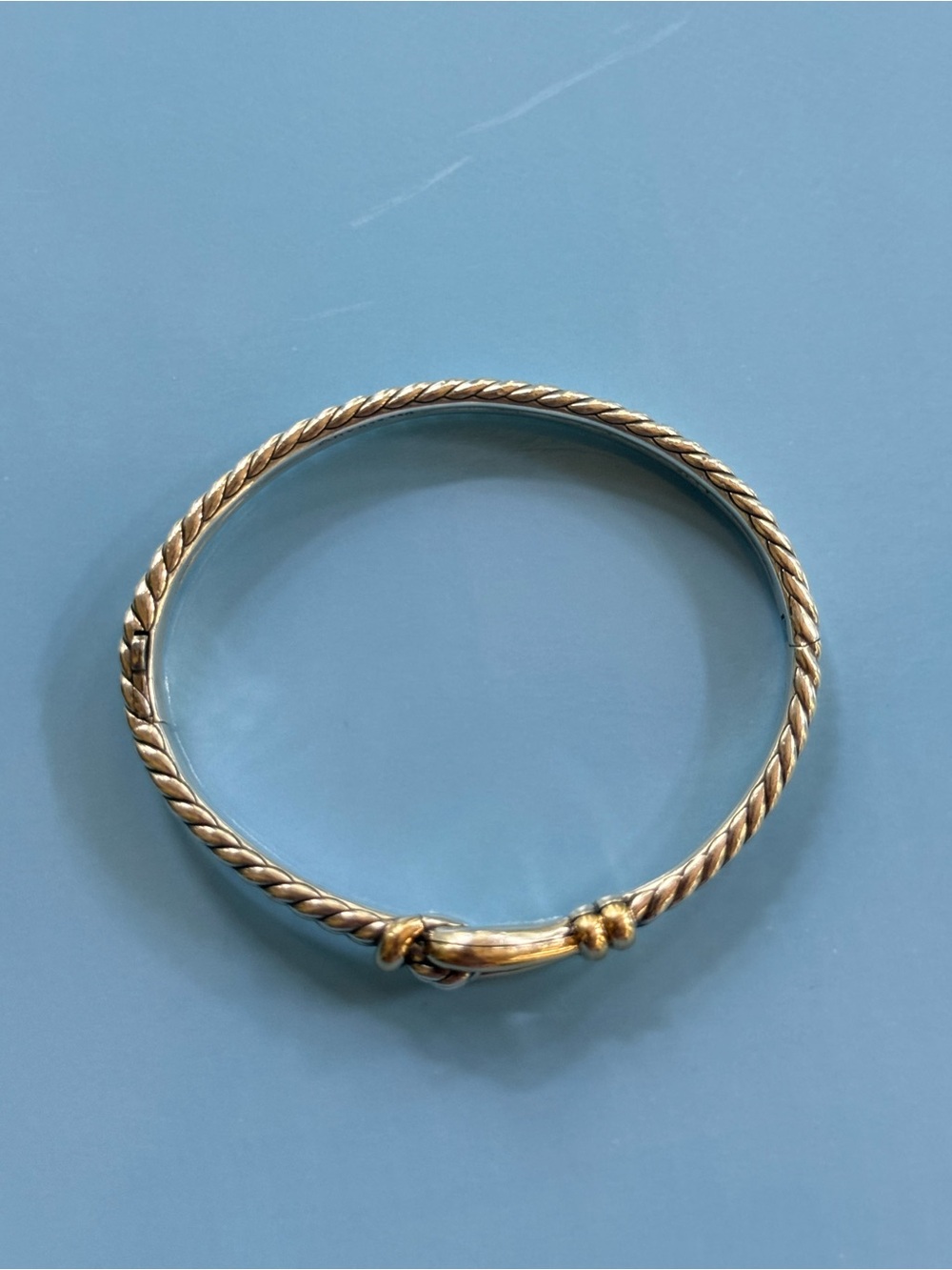 David Yurman 18k Gold , Sterling Silver Thoroughbred Cable hinged bracelet. EUC - Picture 6 of 16
